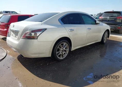 2013 Nissan Maxima 3.5 S z USA, uszkodzony, nr VIN 1N4AA5AP5DC830350